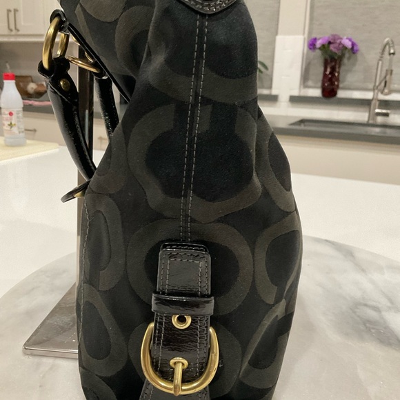 Coach Madison Julianne #12963 EUC - Picture 6 of 12